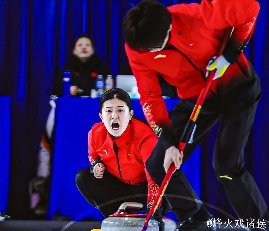 冬奥冰壶落选赛：中国混双组合位列小组第二顺利出线